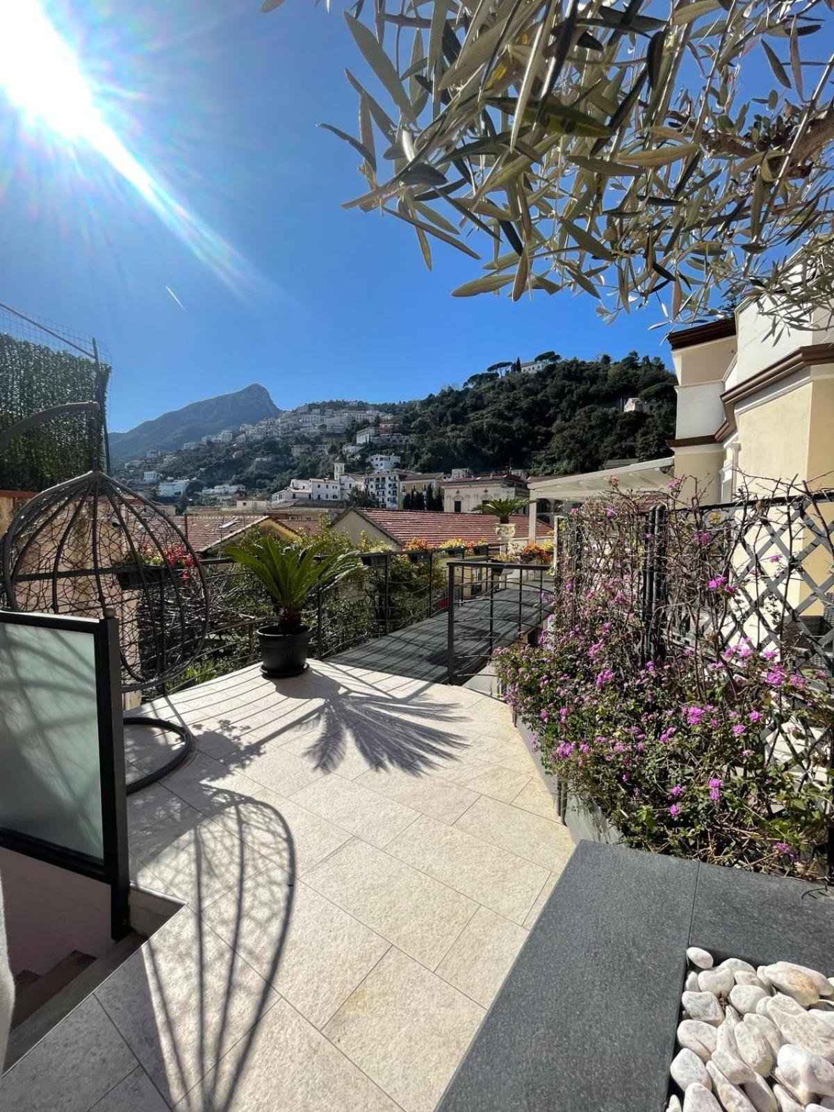 Aretusa Resort Amalfi Coast Vietri Exterior foto